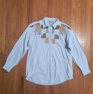 3/$10⭐ Vintage Next Move Cotton Button Up Flower Embroider Shirt, Women's Medium